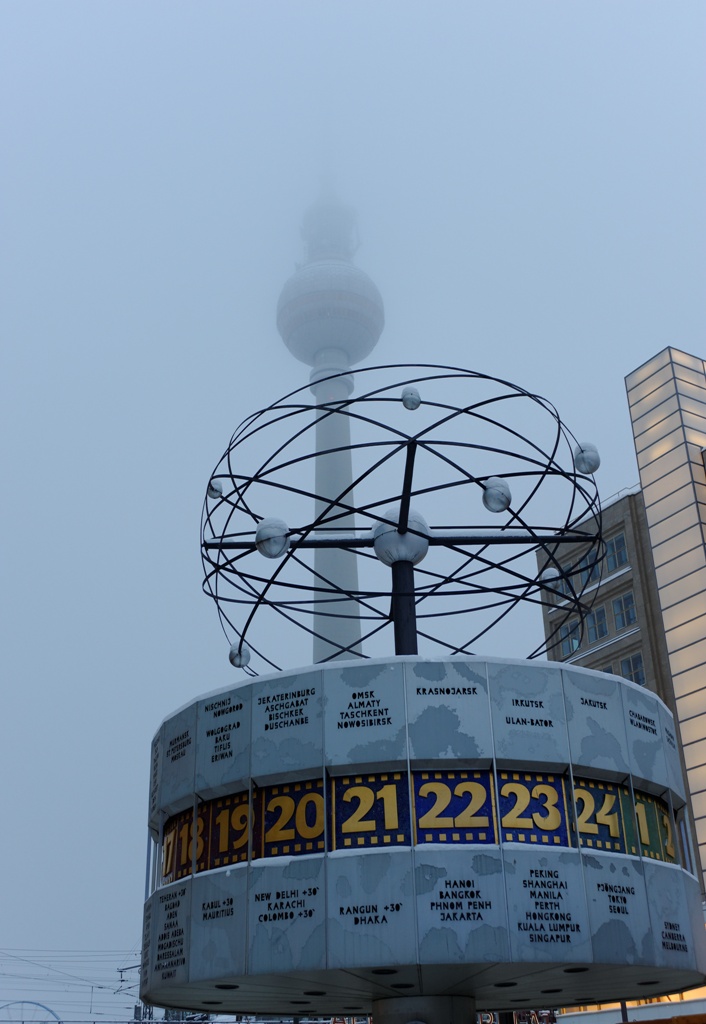 Alexander Platz - l'horloge